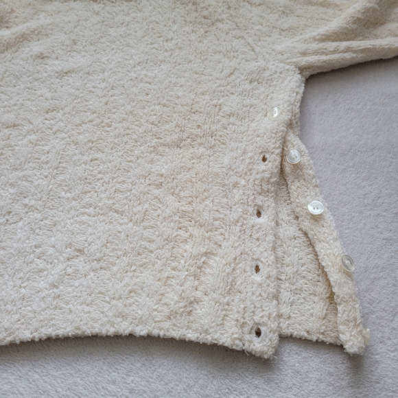 Cropped Side-Button Cream Sweater NWOT | Women's Small Turtleneck Loose Knit - Picture 2 of 16